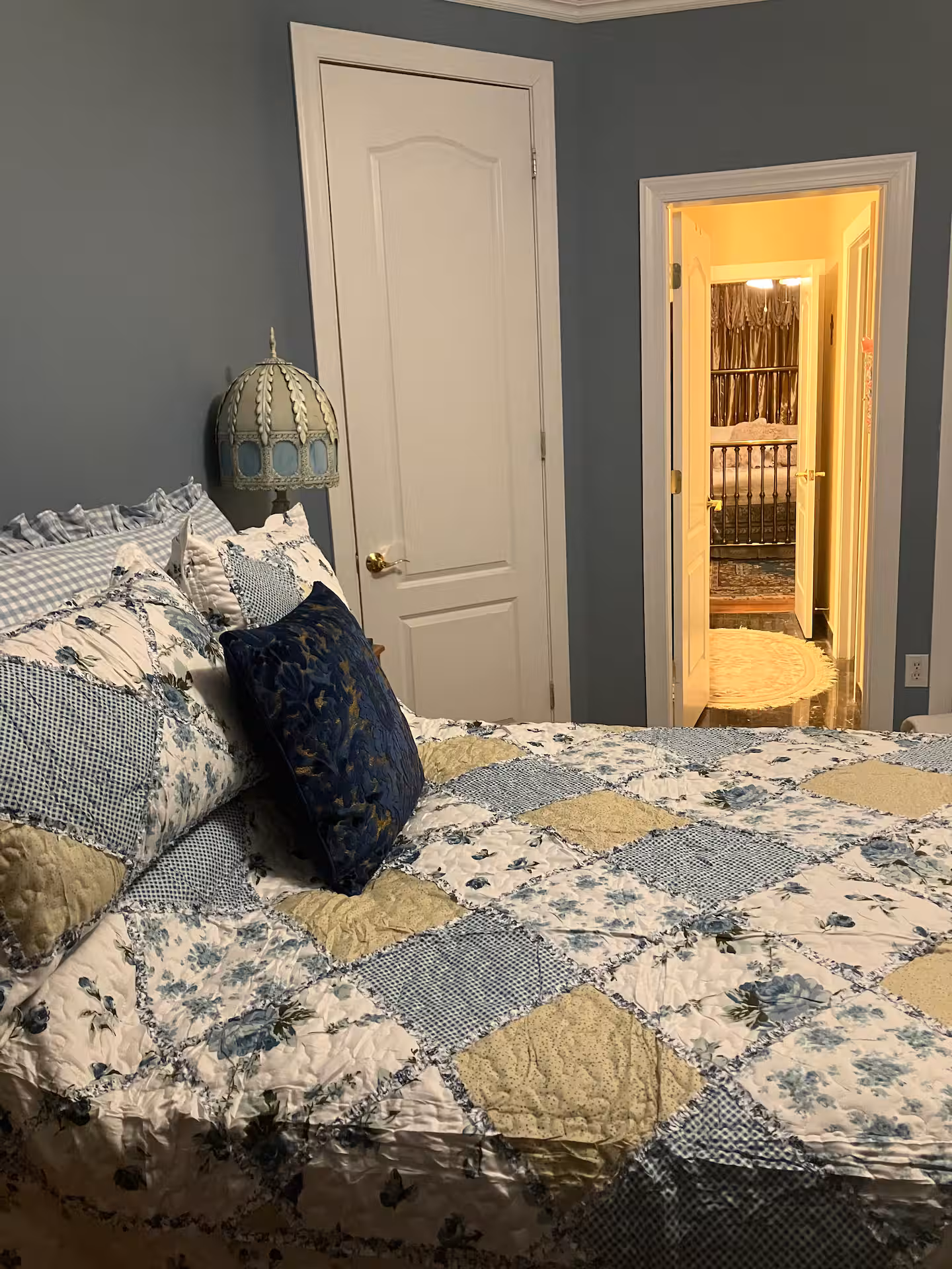 357b1b76-a1e6-4263-899f-03cf68e93d9c